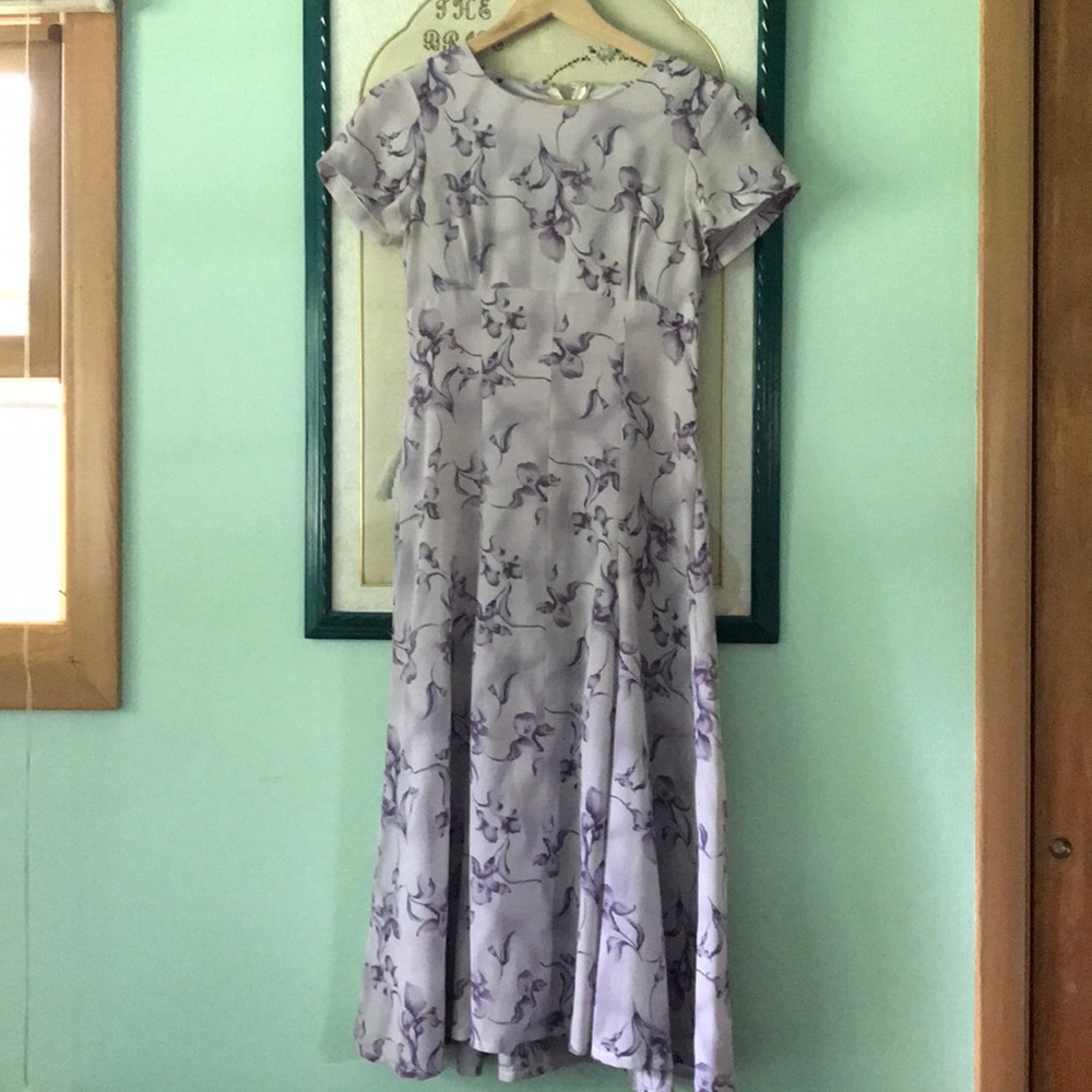 UNBRANDED FLORAL PURPLE DRESS